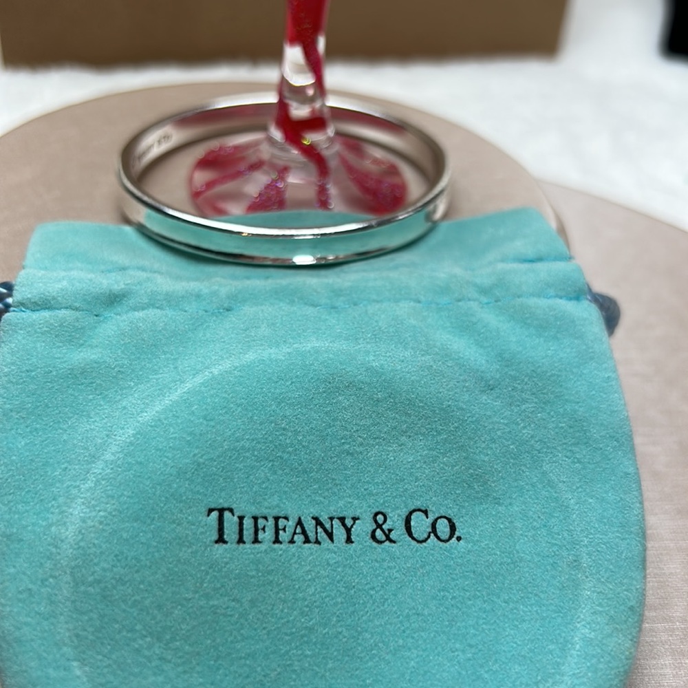 Tiffany & Co. .925 Sterling Silver Bracelet. #92 - Picture 2 of 8